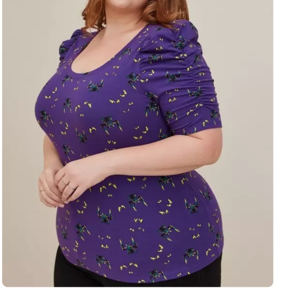 💀🕯️HAUNTED MANSION FOXY TORRID TOP🕯️💀 - Picture 2 of 5